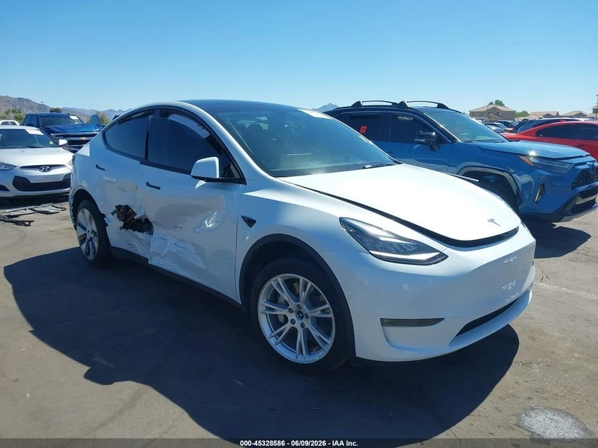Tesla Model Y * LONG RANGE* DUAL MOTOR* AWD* , снимка 4 - Автомобили и джипове - 55279742