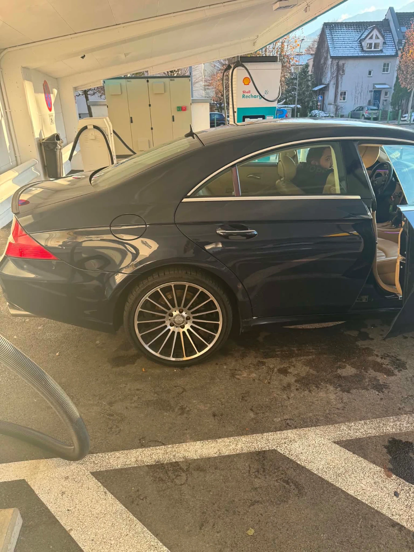 Mercedes-Benz CLS 500, снимка 16 - Автомобили и джипове - 55471195