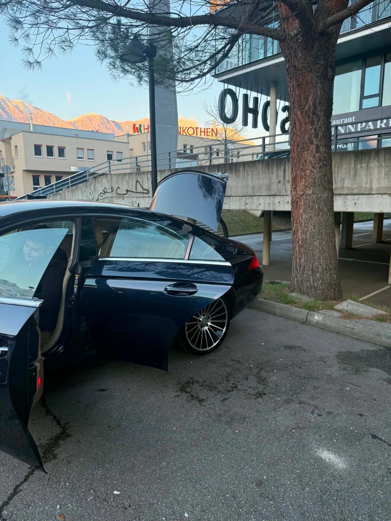 Mercedes-Benz CLS 500, снимка 3 - Автомобили и джипове - 55471195