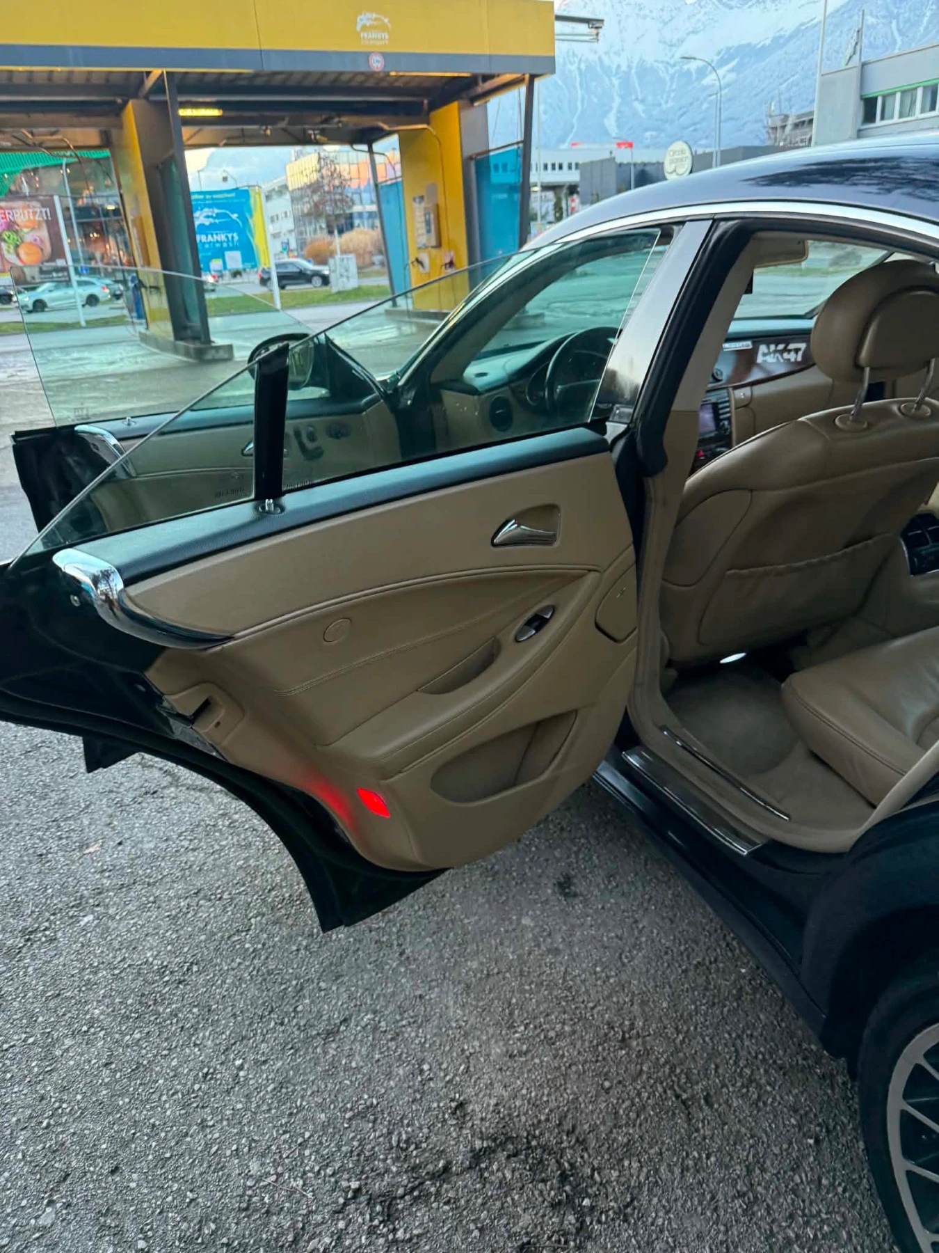 Mercedes-Benz CLS 500, снимка 5 - Автомобили и джипове - 55471195