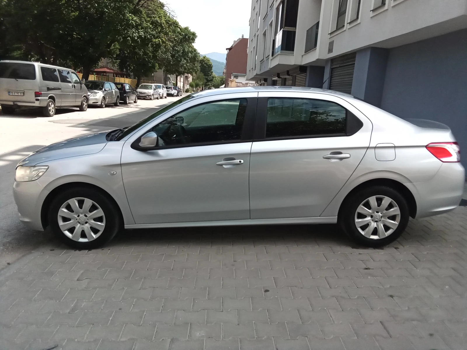 Peugeot 301 1.6HDI-92kc. Euro5, снимка 4 - Автомобили и джипове - 55598014