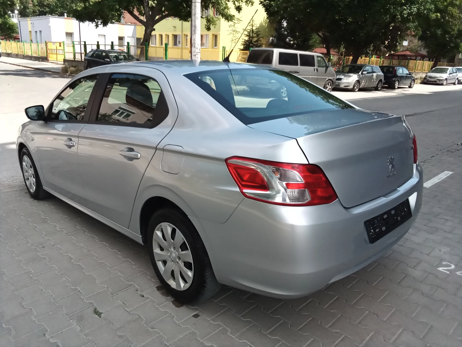 Peugeot 301 1.6HDI-92kc. Euro5, снимка 6 - Автомобили и джипове - 55598014