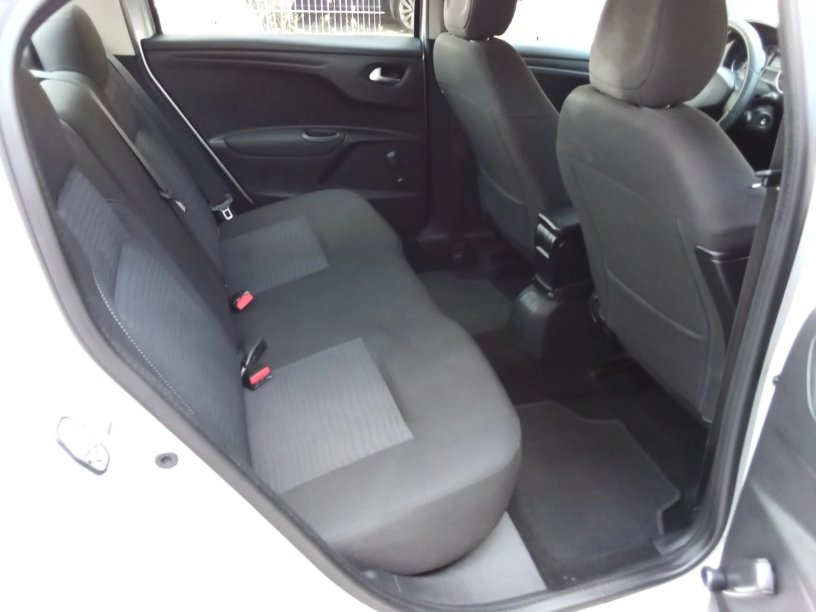 Peugeot 301 1.6HDI-92kc. Euro5, снимка 13 - Автомобили и джипове - 55598014