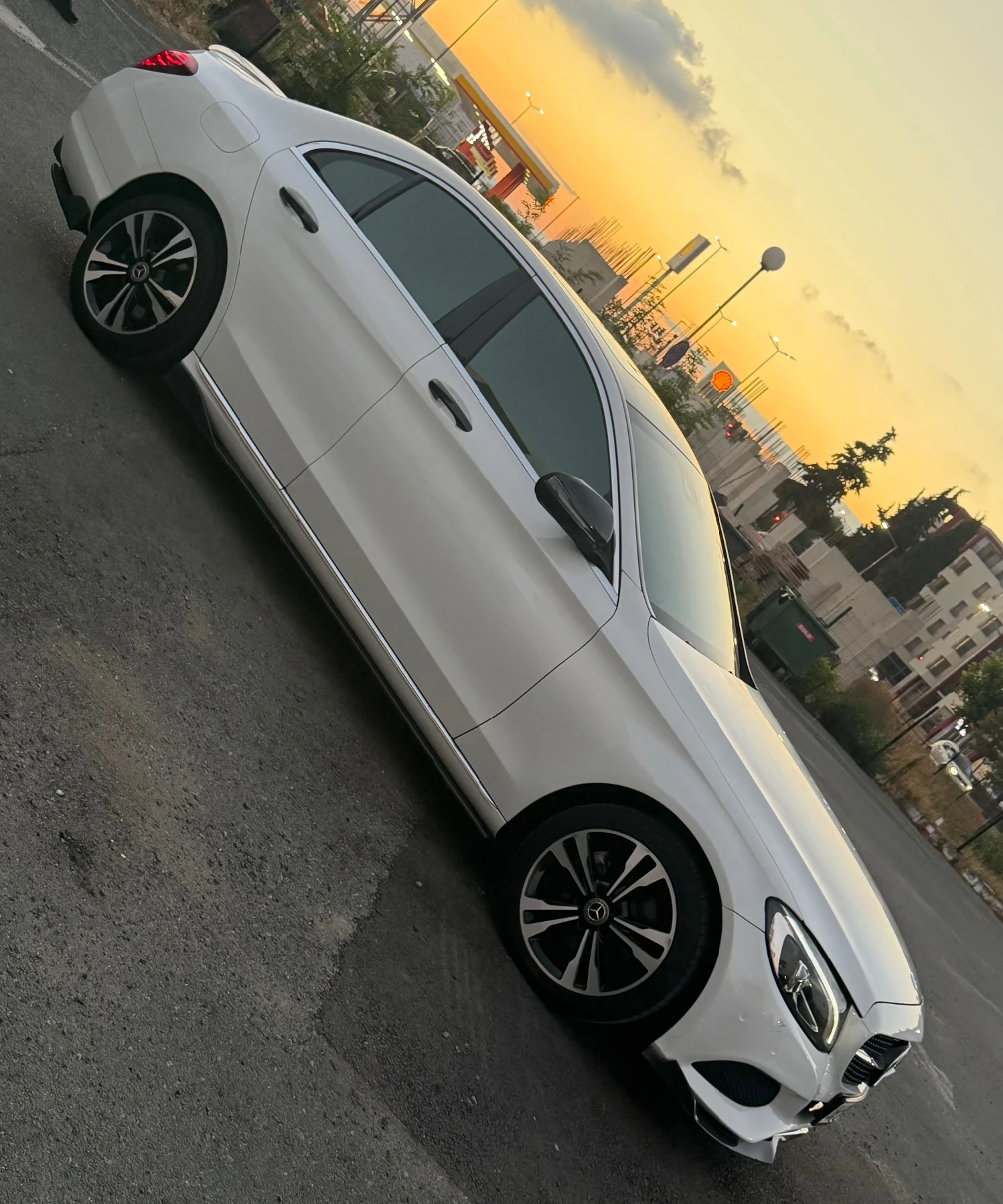Mercedes-Benz C 220 C220 d, снимка 2 - Автомобили и джипове - 55824784