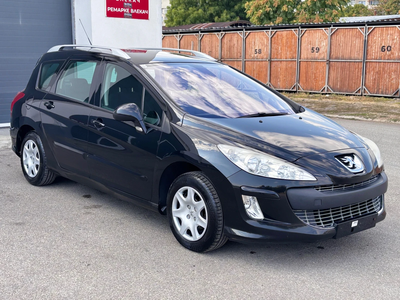 Peugeot 308 1.6HDI , снимка 7 - Автомобили и джипове - 55903423