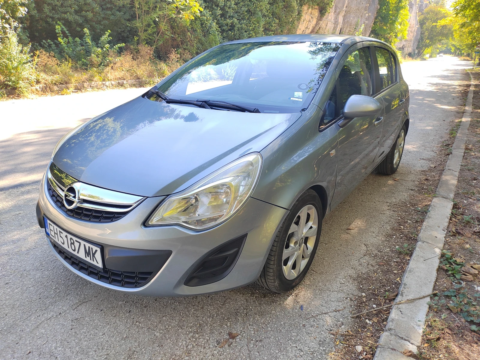 Opel Corsa, снимка 3 - Автомобили и джипове - 56150540