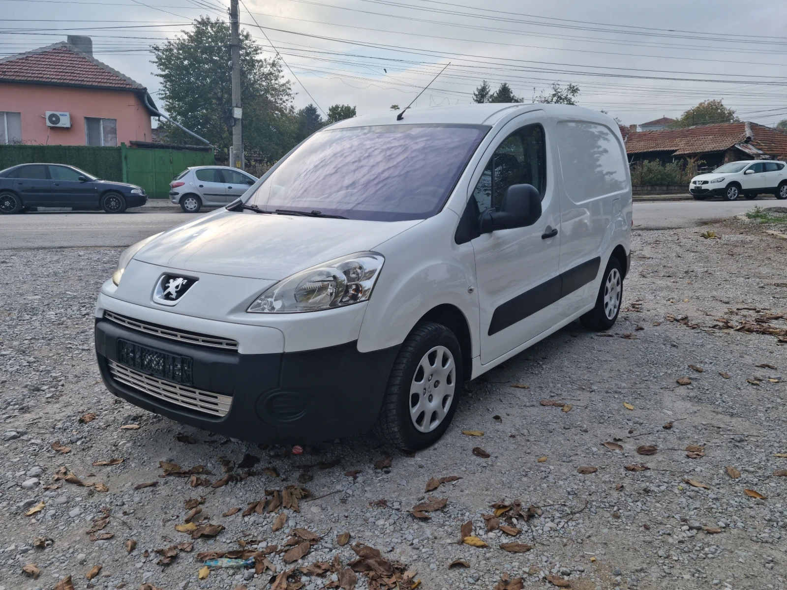 Peugeot Partner 1.6 HDI, снимка 3 - Автомобили и джипове - 56645283
