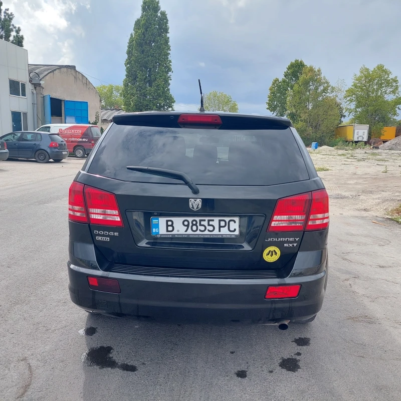 Dodge Journey, снимка 3 - Автомобили и джипове - 47074619