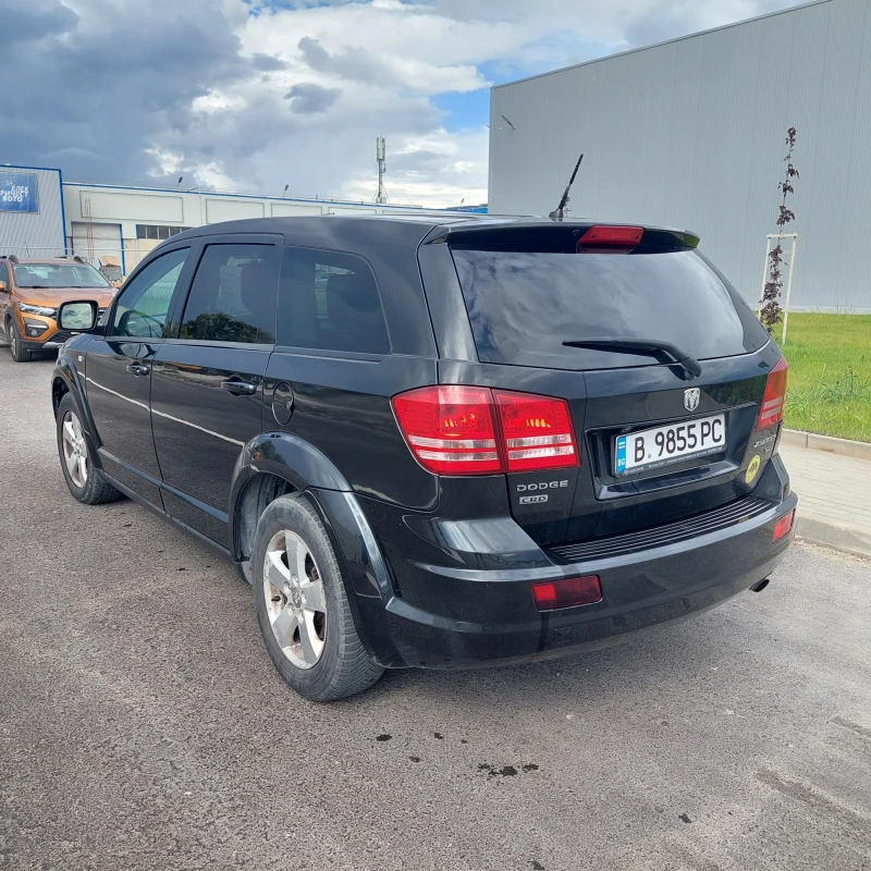 Dodge Journey, снимка 5 - Автомобили и джипове - 47507658