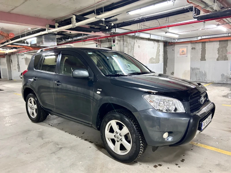 Toyota Rav4, снимка 1 - Автомобили и джипове - 48927210