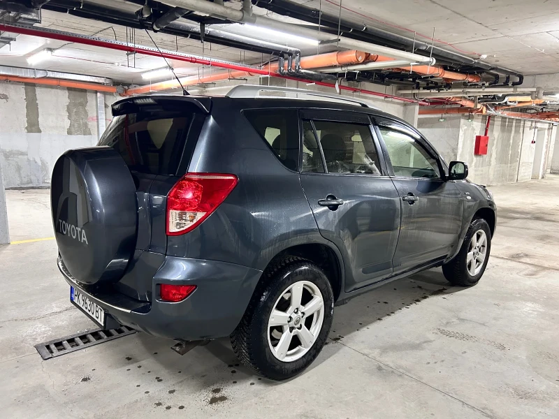 Toyota Rav4, снимка 2 - Автомобили и джипове - 48927210