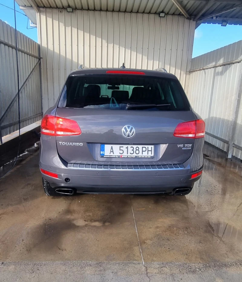 VW Touareg, снимка 9 - Автомобили и джипове - 49436347