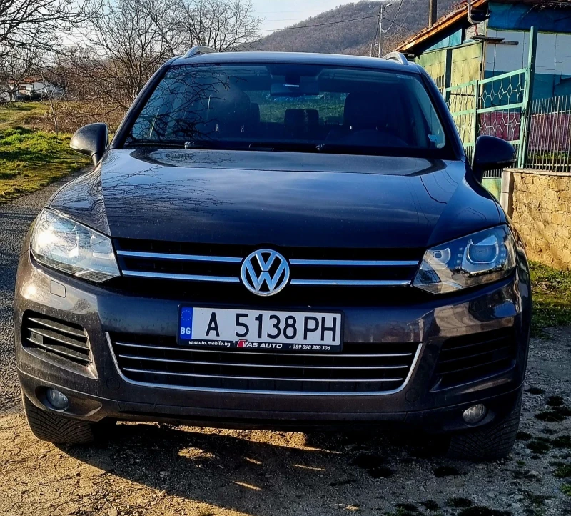 VW Touareg, снимка 1 - Автомобили и джипове - 49436347