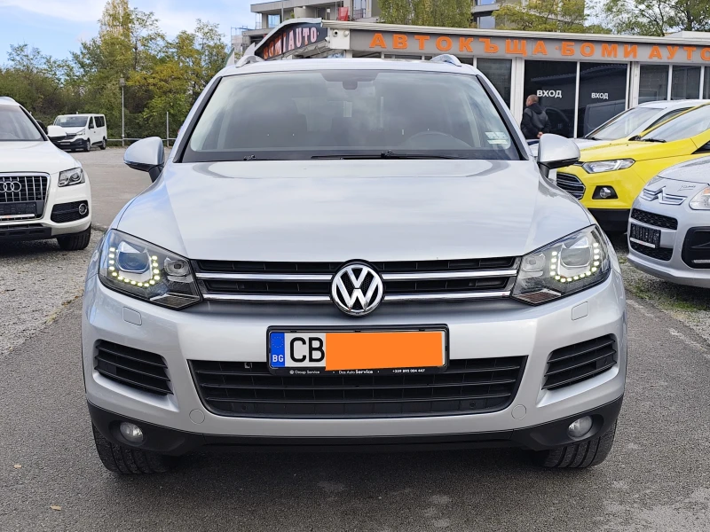 VW Touareg 3.0TDI* 4X4* BLUEMOTION* LED/XENON* АВТОМАТИК* EU5, снимка 2 - Автомобили и джипове - 52210142