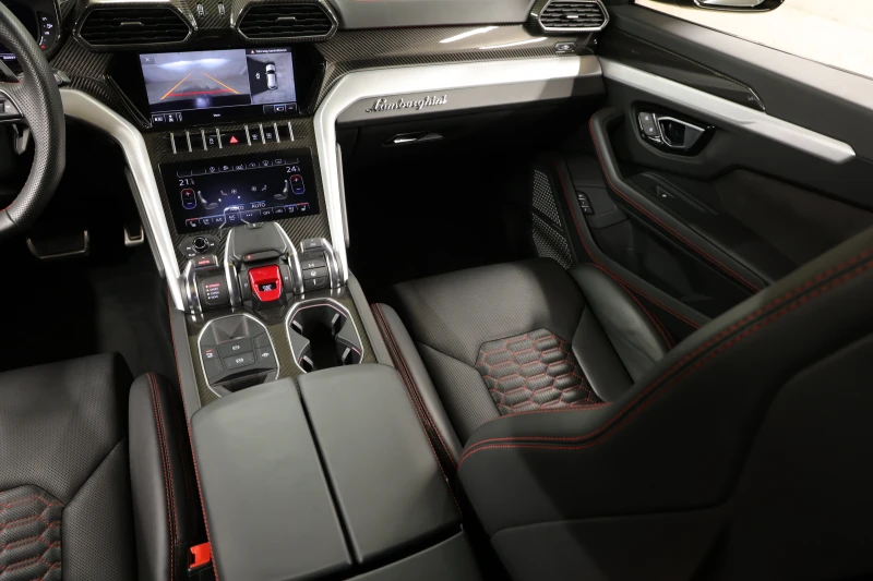 Lamborghini Urus Carbon Paket Ceramic, снимка 9 - Автомобили и джипове - 53160815