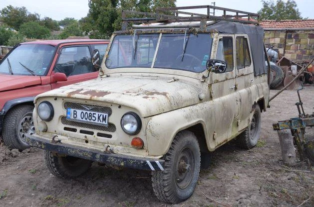 Uaz 469 31512, снимка 1 - Автомобили и джипове - 47401330