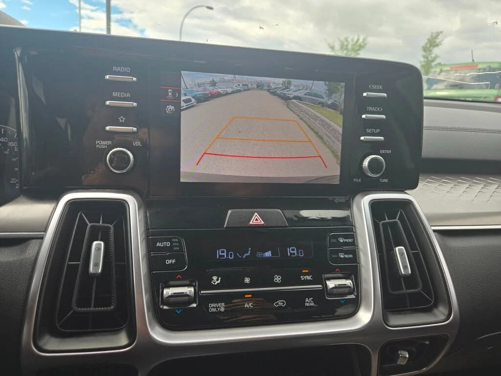 Kia Sorento HYBRID S* ПОДГРЕВ* CARPLAY* KEYLESS* LED* LANE ASS - изображение 10