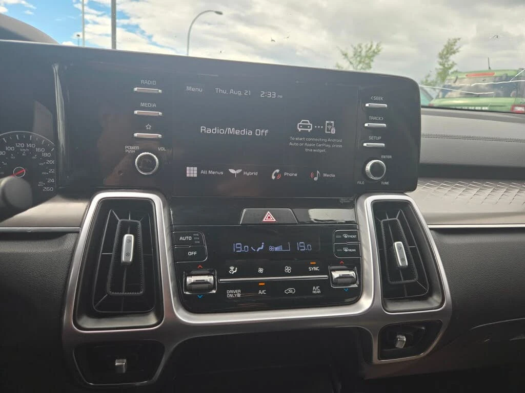 Kia Sorento HYBRID S* ПОДГРЕВ* CARPLAY* KEYLESS* LED* LANE ASS - изображение 9