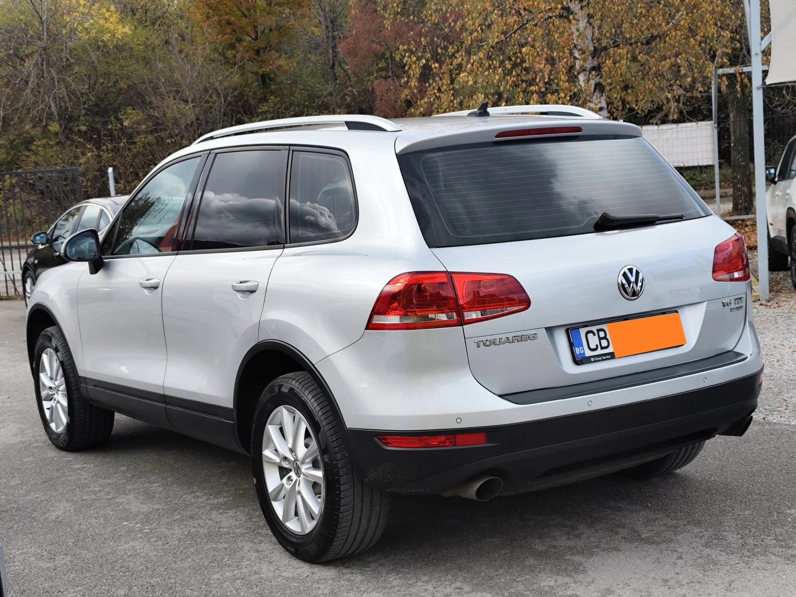 VW Touareg 3.0TDI* 4X4* BLUEMOTION* LED/XENON* АВТОМАТИК* EU5 - изображение 6
