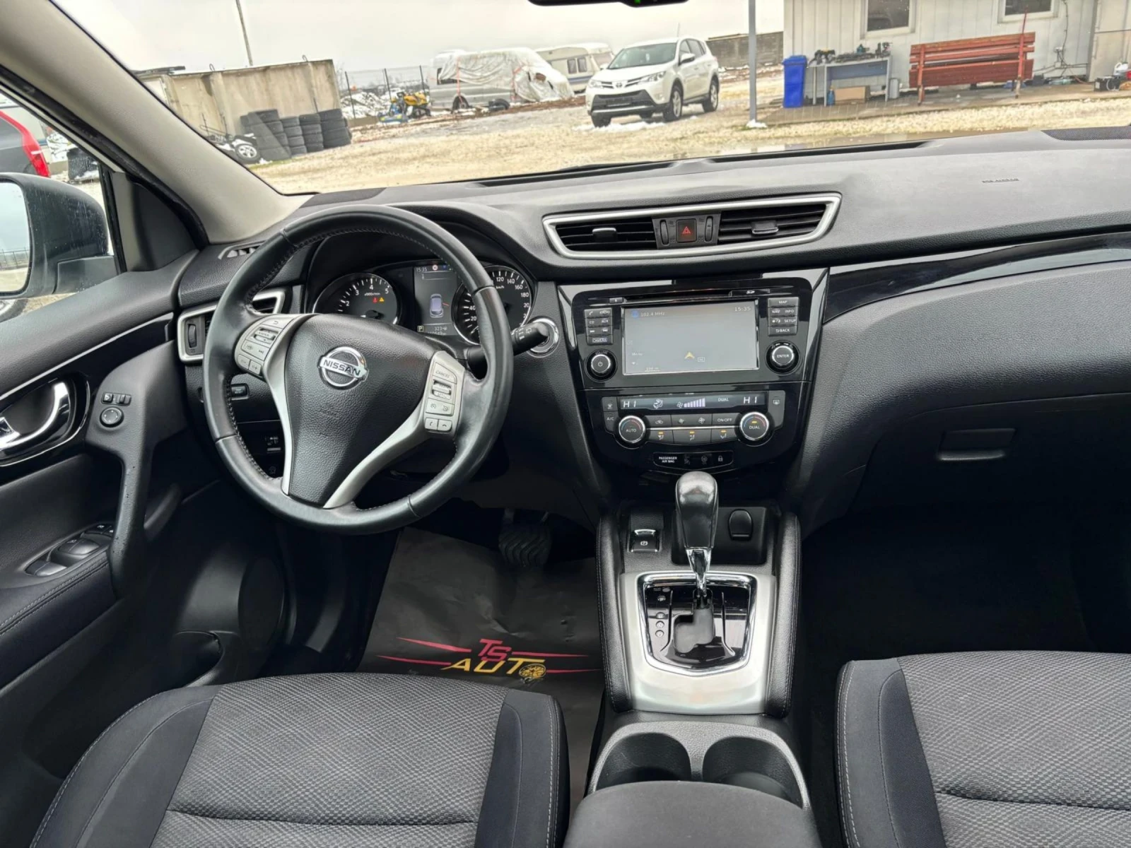 Nissan Qashqai 1.2 115�� avtomat navi panorama | Mobile.bg � ����������� 7