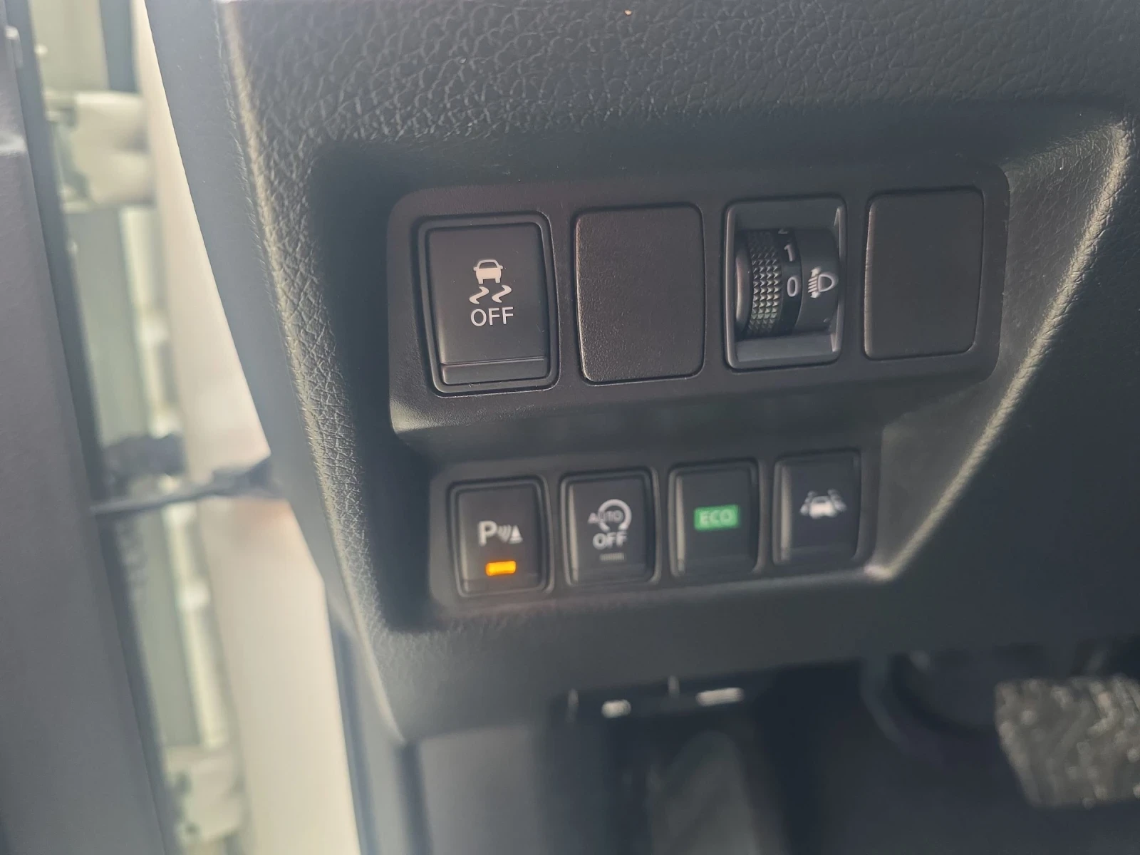 Nissan Qashqai 1.2 115�� avtomat navi panorama | Mobile.bg � ����������� 17