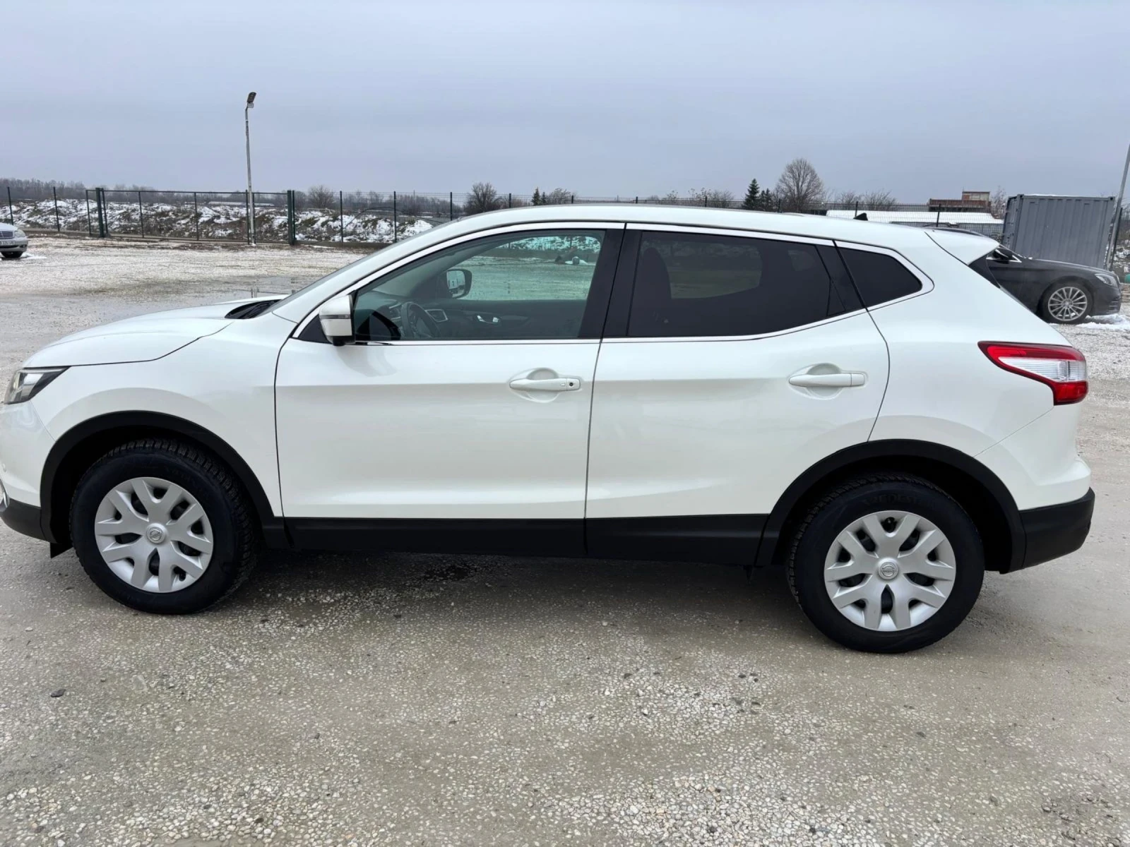 Nissan Qashqai 1.2 115�� avtomat navi panorama | Mobile.bg � ����������� 17