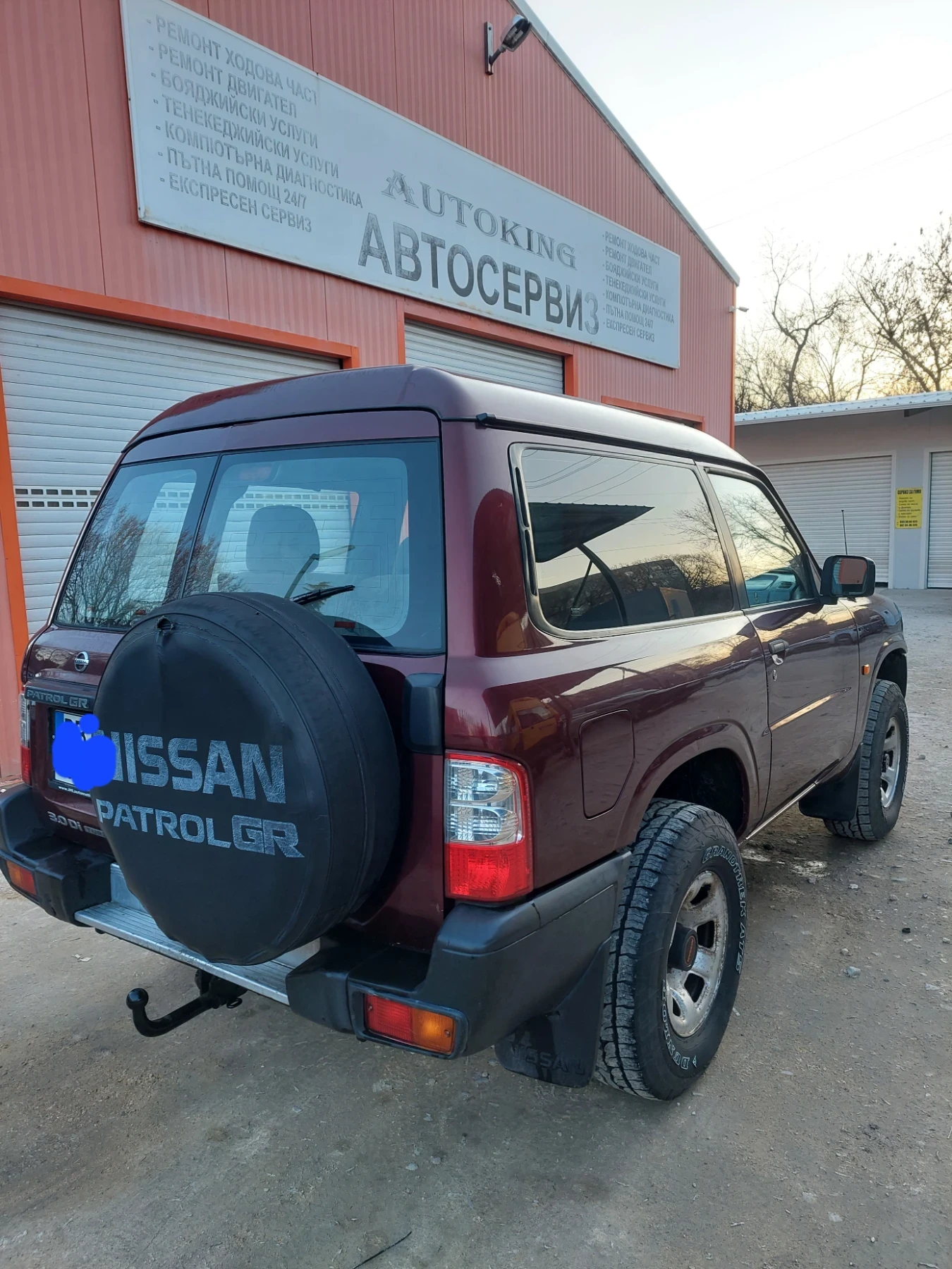 Nissan Patrol, снимка 10 - Автомобили и джипове - 53700547