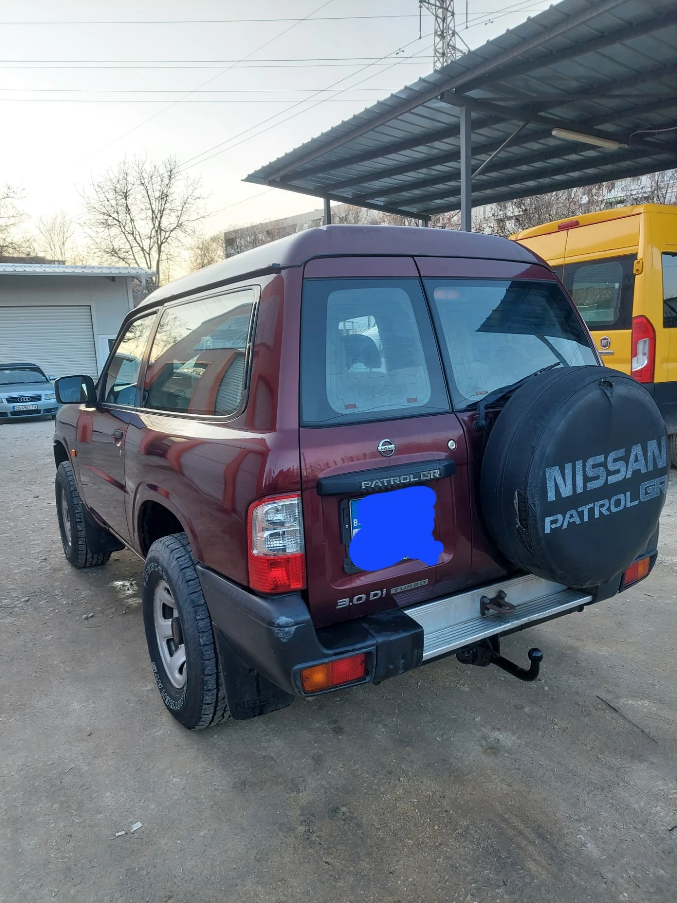 Nissan Patrol, снимка 9 - Автомобили и джипове - 53700547