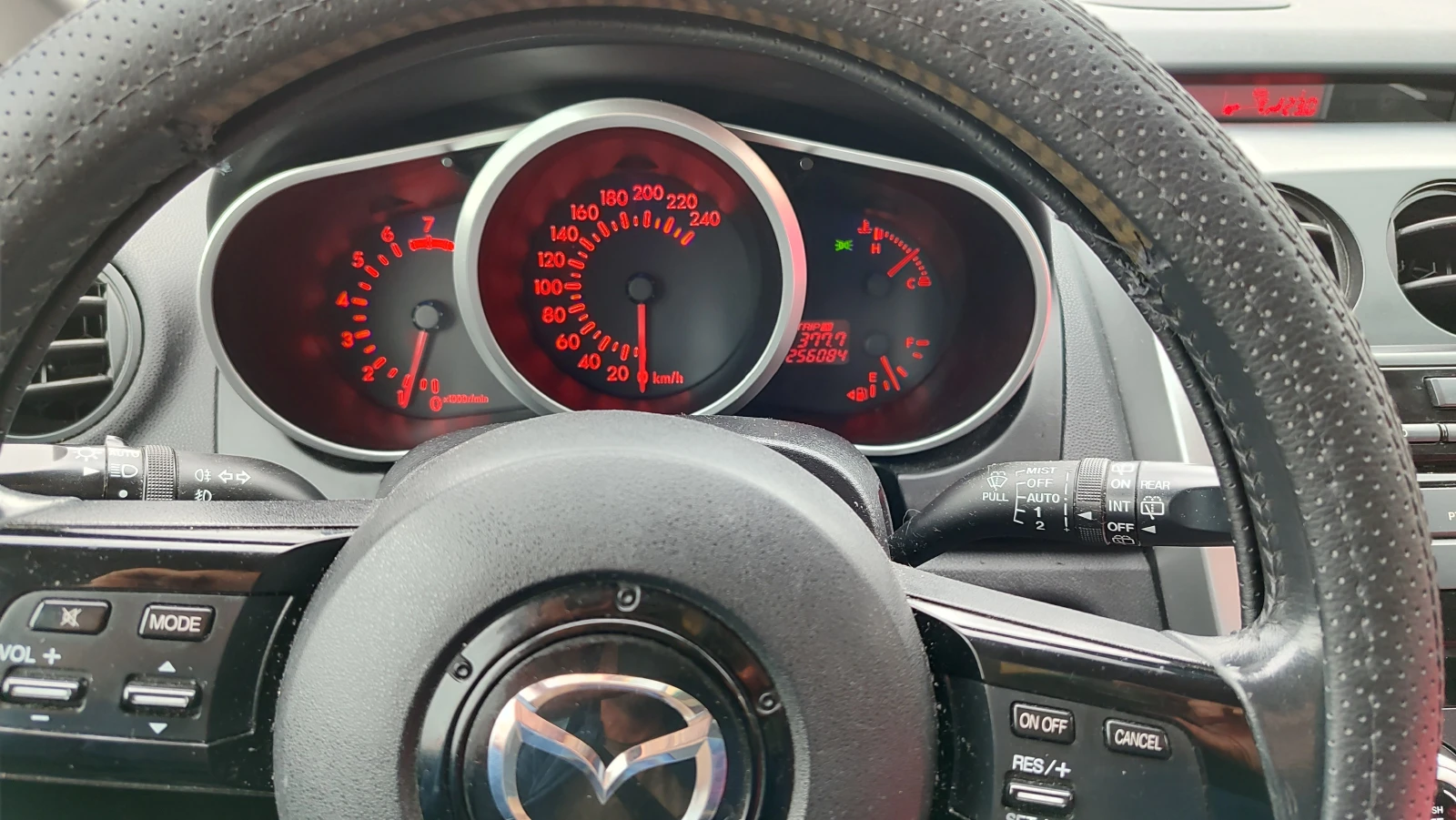 Mazda CX-7 газ, снимка 4 - Автомобили и джипове - 53910308