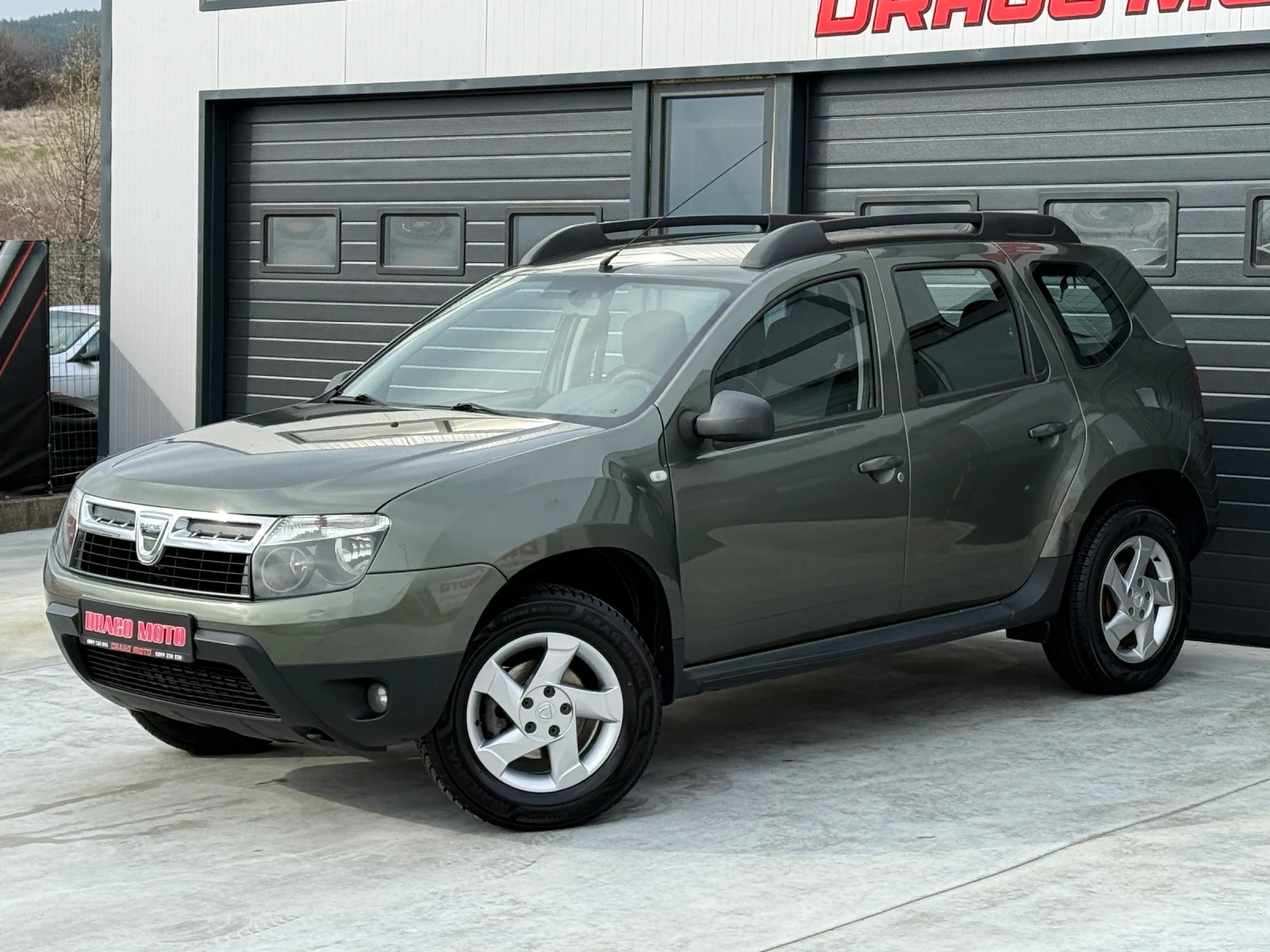 Dacia Duster 1.5DCi, EURO 5B! * 193 000км* БЕЗ РЪЖДИ! Уникат!, снимка 3 - Автомобили и джипове - 54040488