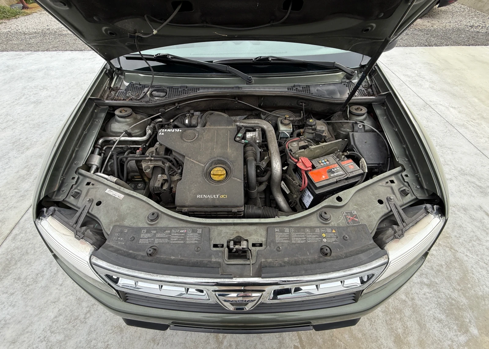 Dacia Duster 1.5DCi, EURO 5B! * 193 000км* БЕЗ РЪЖДИ! Уникат!, снимка 12 - Автомобили и джипове - 54040488