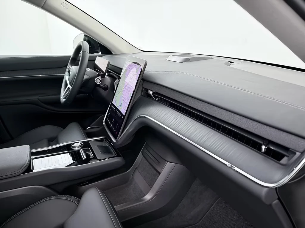 Volvo EX90 Electric Core Pano Camera Dis Winter pack, снимка 11 - Автомобили и джипове - 54325328