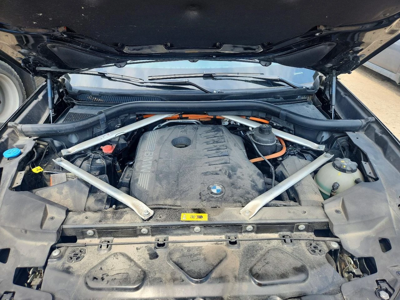 BMW X5 3.0l xDrive50E, снимка 11 - Автомобили и джипове - 55308188