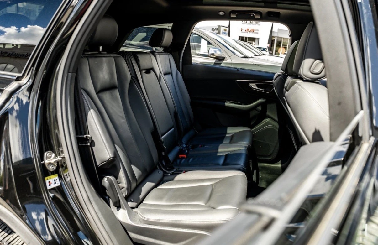 Audi Q7 55TFSI * FACE * AUDI PRE SENSE * 12K KM * 6+ 1 * , снимка 10 - Автомобили и джипове - 55486549