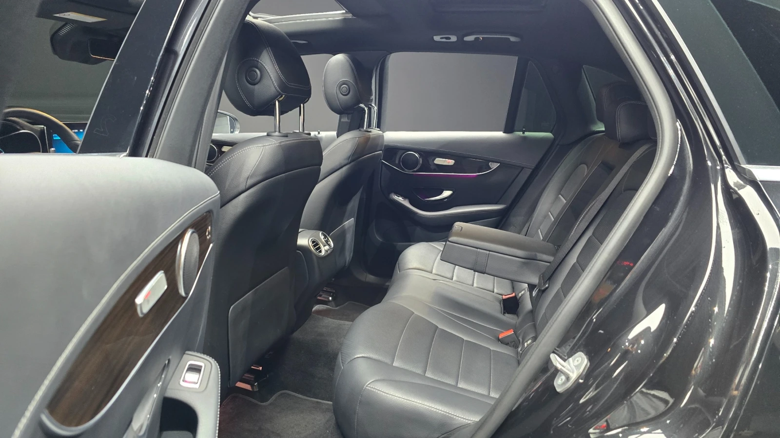 Mercedes-Benz GLC 300 4MATIC, снимка 10 - Автомобили и джипове - 55654986