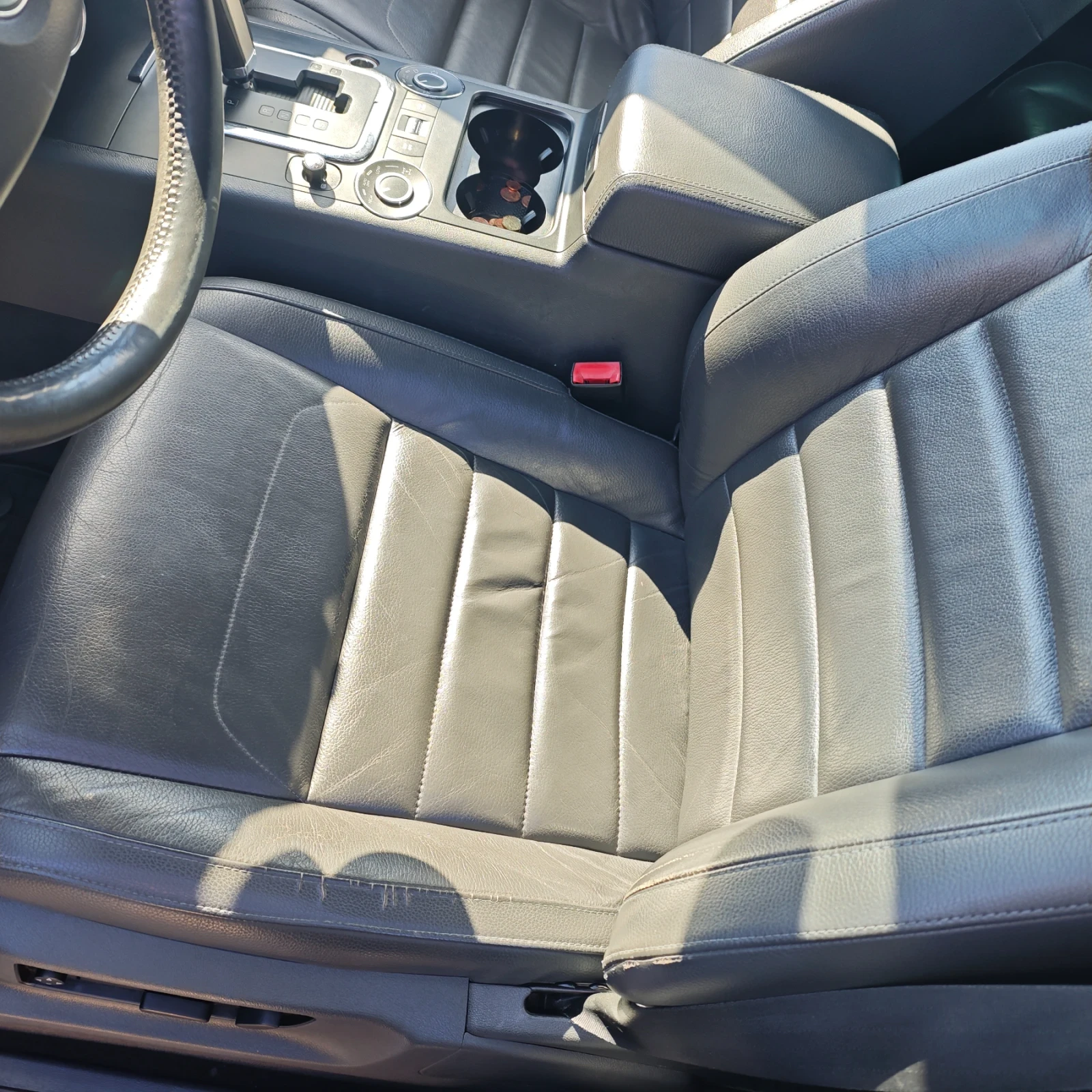 VW Touareg 3.0 TDI 239к.с., снимка 8 - Автомобили и джипове - 55981790