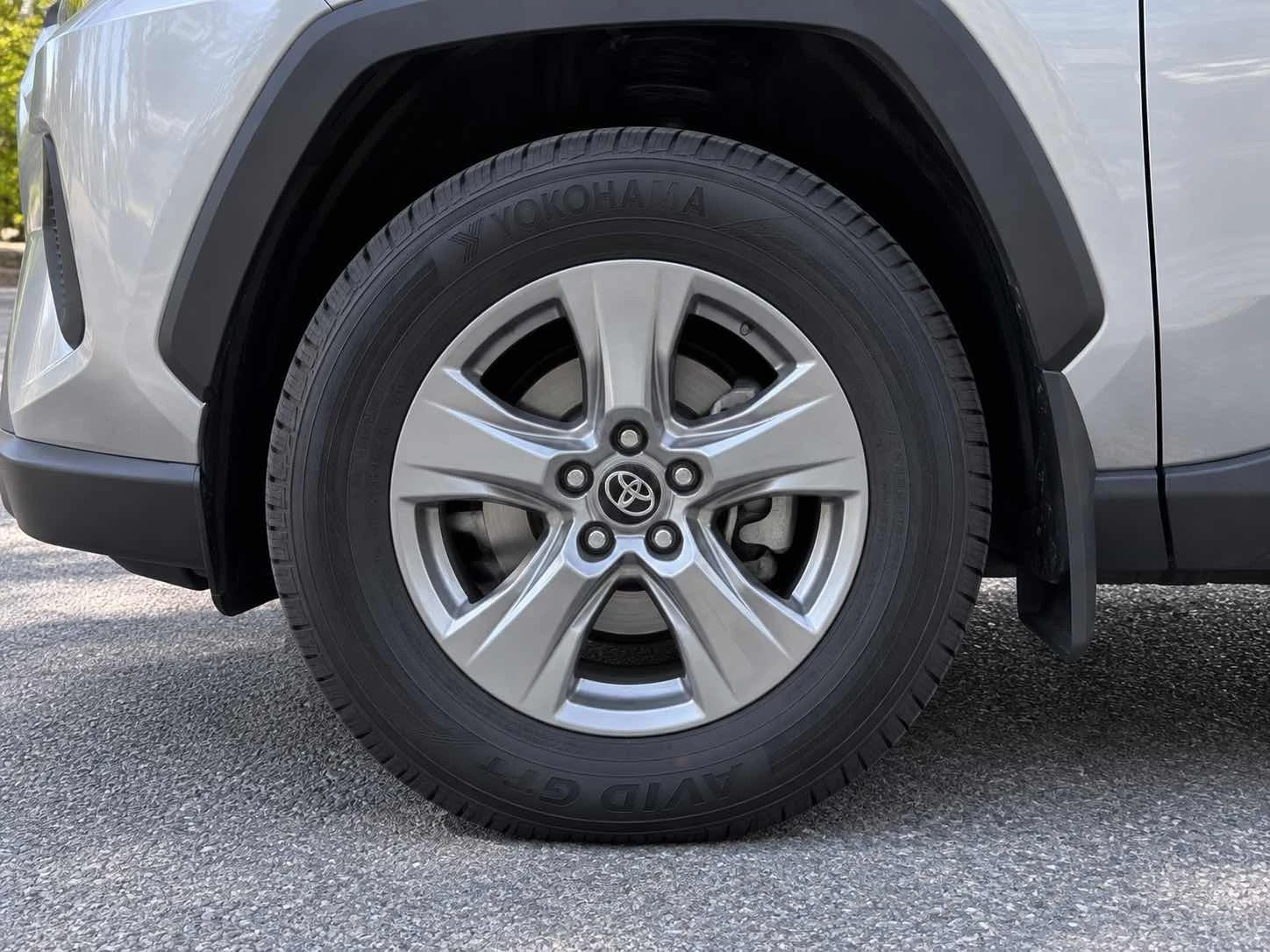 Toyota Rav4 LE AWD* CARFAX* АВТОКРЕДИТ БЕЗ ПЪРВОНАЧАЛНА ВНОСКА, снимка 7 - Автомобили и джипове - 56017424