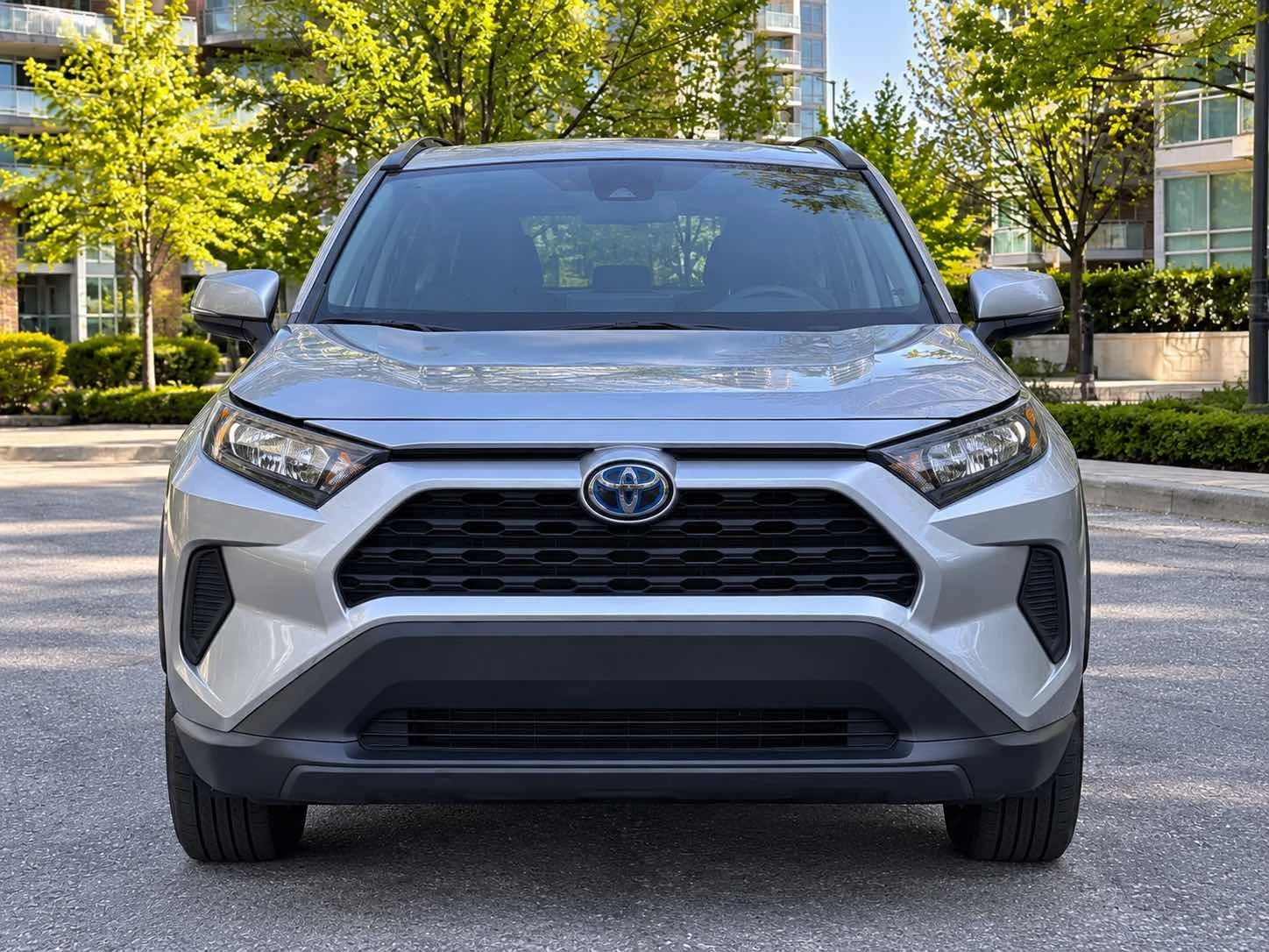 Toyota Rav4 LE AWD* CARFAX* АВТОКРЕДИТ БЕЗ ПЪРВОНАЧАЛНА ВНОСКА, снимка 6 - Автомобили и джипове - 56017424