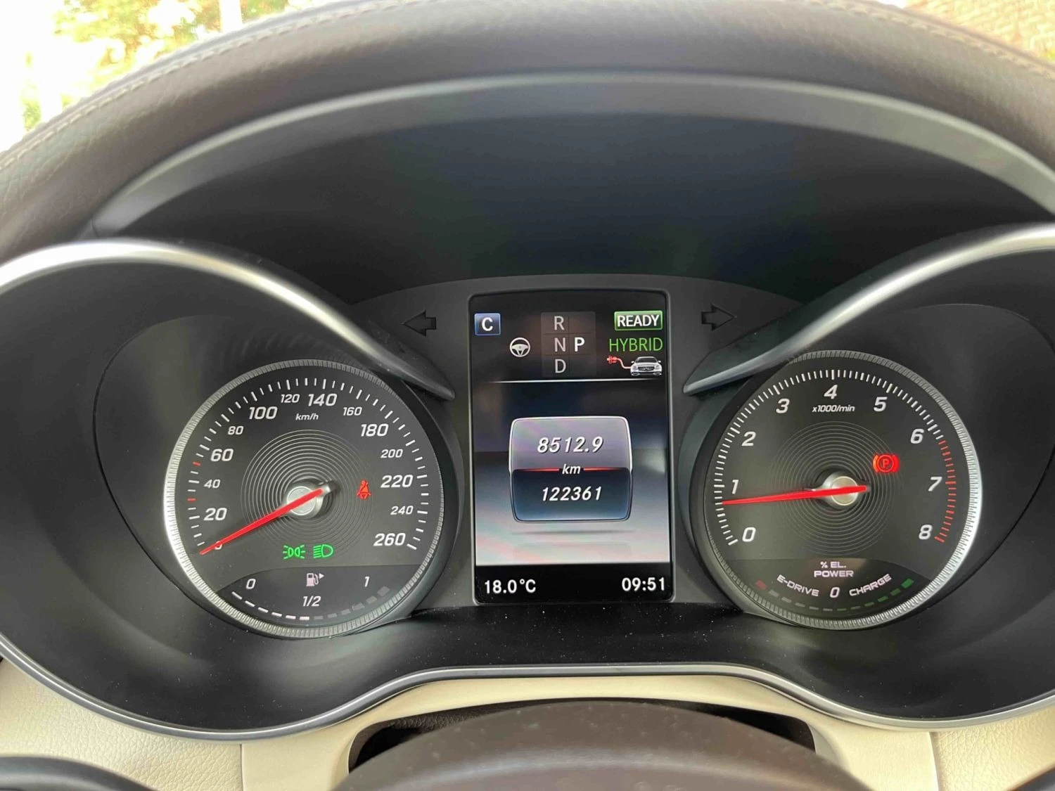 Mercedes-Benz GLC 350 350 e 4 Matic, снимка 12 - Автомобили и джипове - 56373614