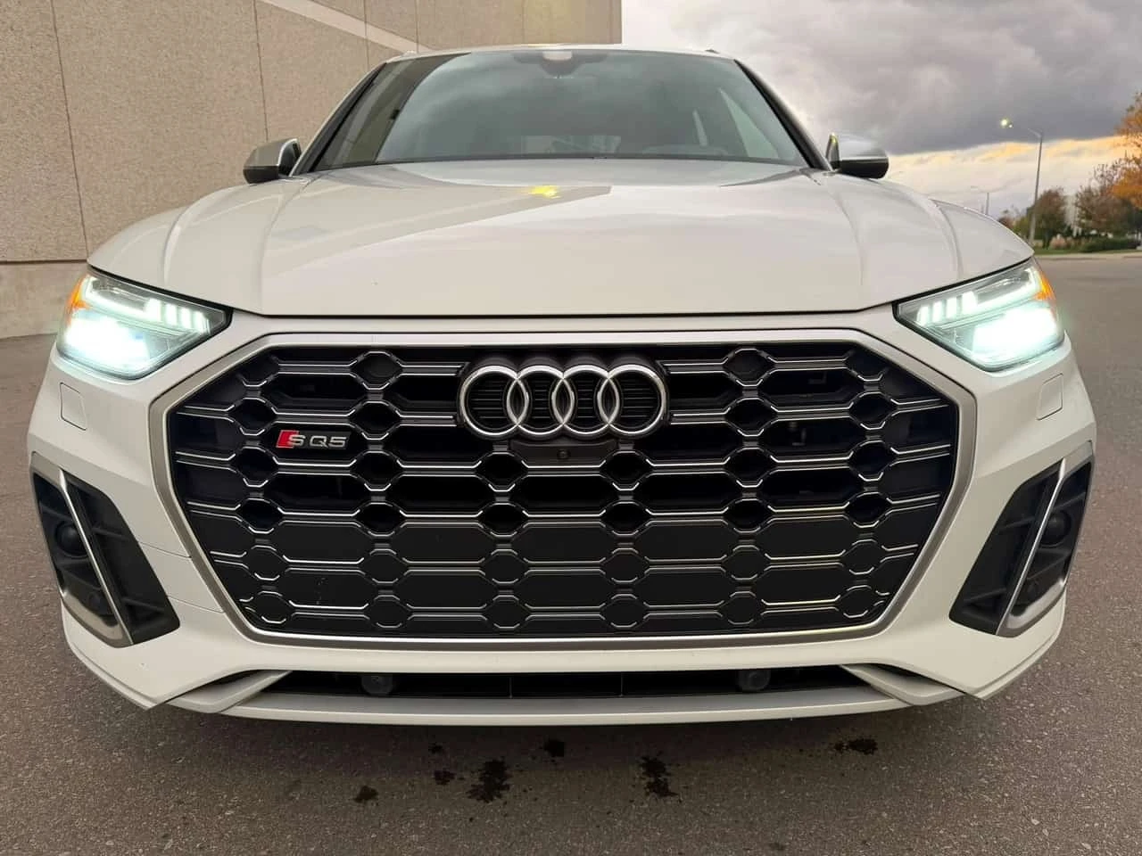 Audi SQ5 / TECHNIK / БЕЗ ИНЦИДЕНТИ / ДИСТРОНИК, снимка 5 - Автомобили и джипове - 56571624