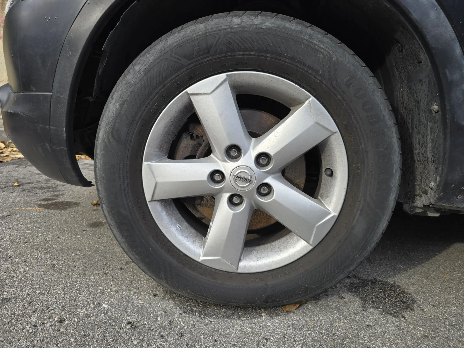 Nissan Qashqai 2.0 dci, снимка 8 - Автомобили и джипове - 56614985