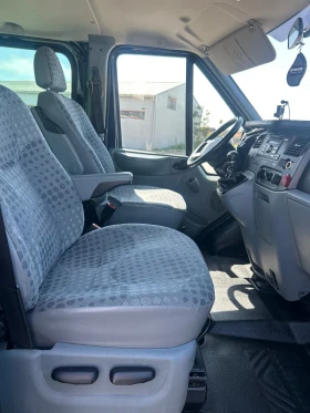 Ford Transit TREND 2.2TDCI 115ps 6ск Пътнически ТОП, снимка 15