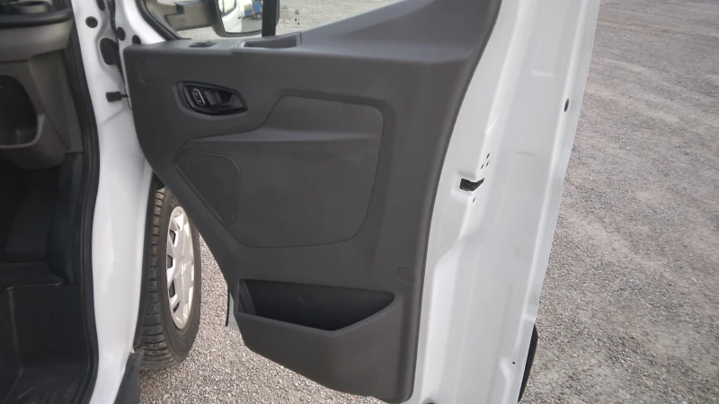 Ford Transit, снимка 6 - Бусове и автобуси - 52727045