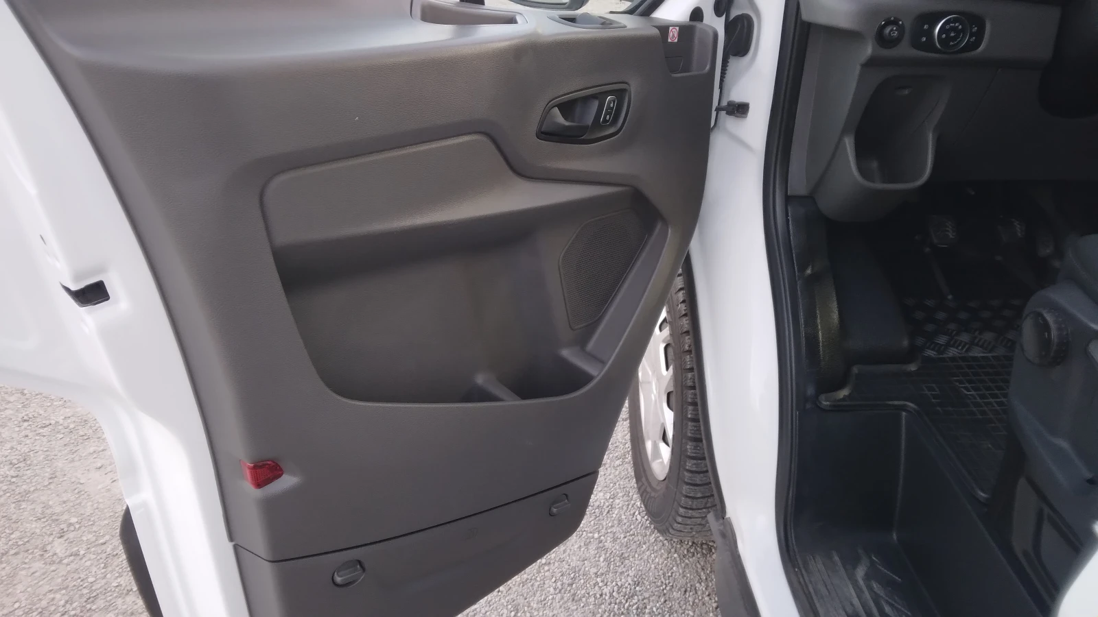 Ford Transit  - изображение 5