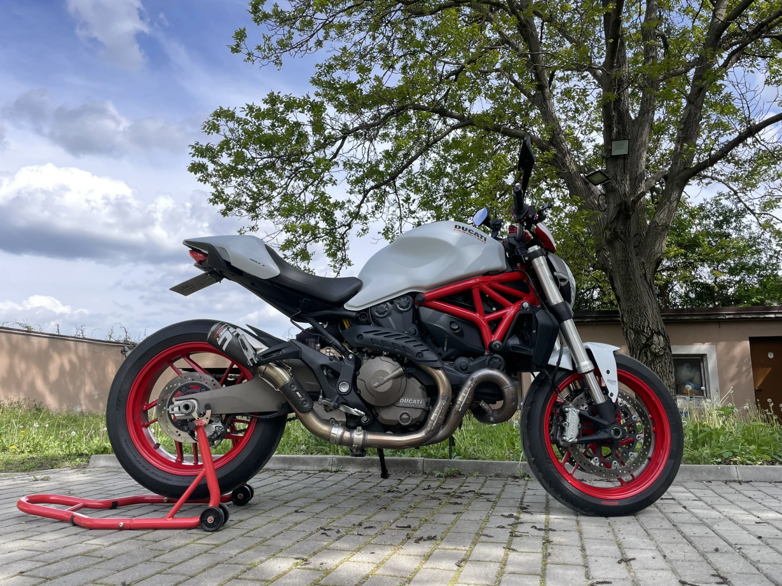 Ducati Monster 821 ABS, DTC, SC Project, снимка 6 - Мотоциклети и мототехника - 56068990