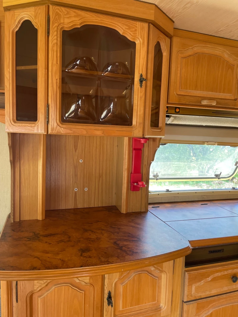 Каравана Tabbert Contesse, снимка 13 - Каравани и кемпери - 51850799