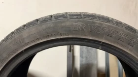Гуми Зимни 225/45R19, снимка 3