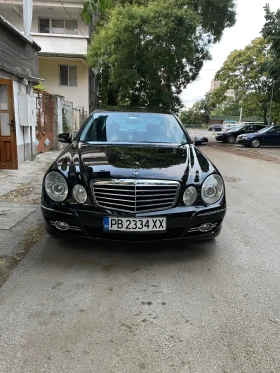Mercedes-Benz E 320, снимка 11