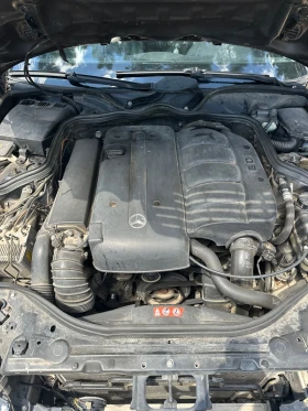 Mercedes-Benz E 220 Авангард, снимка 10
