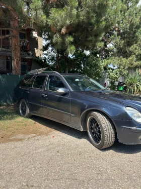 Mercedes-Benz E 220 Авангард, снимка 3